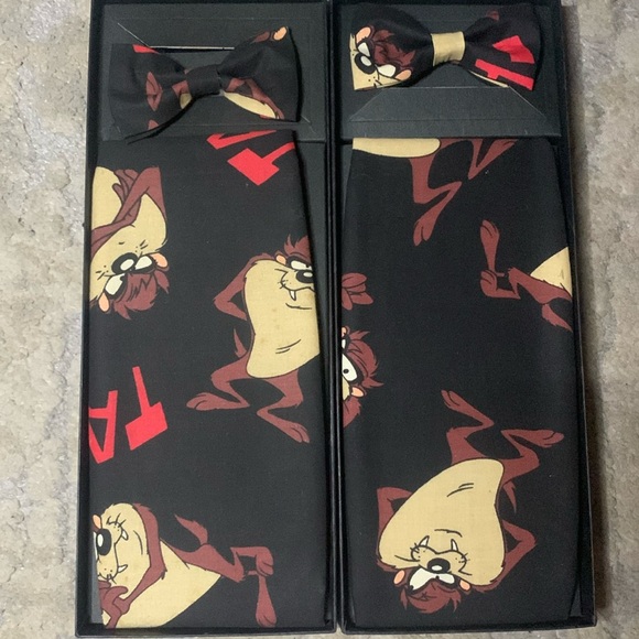 Tie and sash - Picture 1 of 2